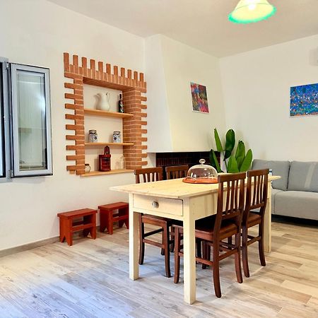 Dommos - Domosola Apartment Орозеи Экстерьер фото